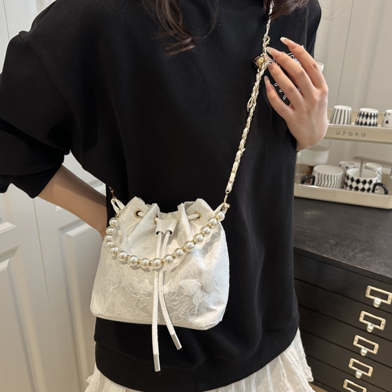 우아한 레이스 드로스트링 핸드백, 진주 비즈 장식의 짧 - Beaded Trim Fringe 리뷰 및 가격