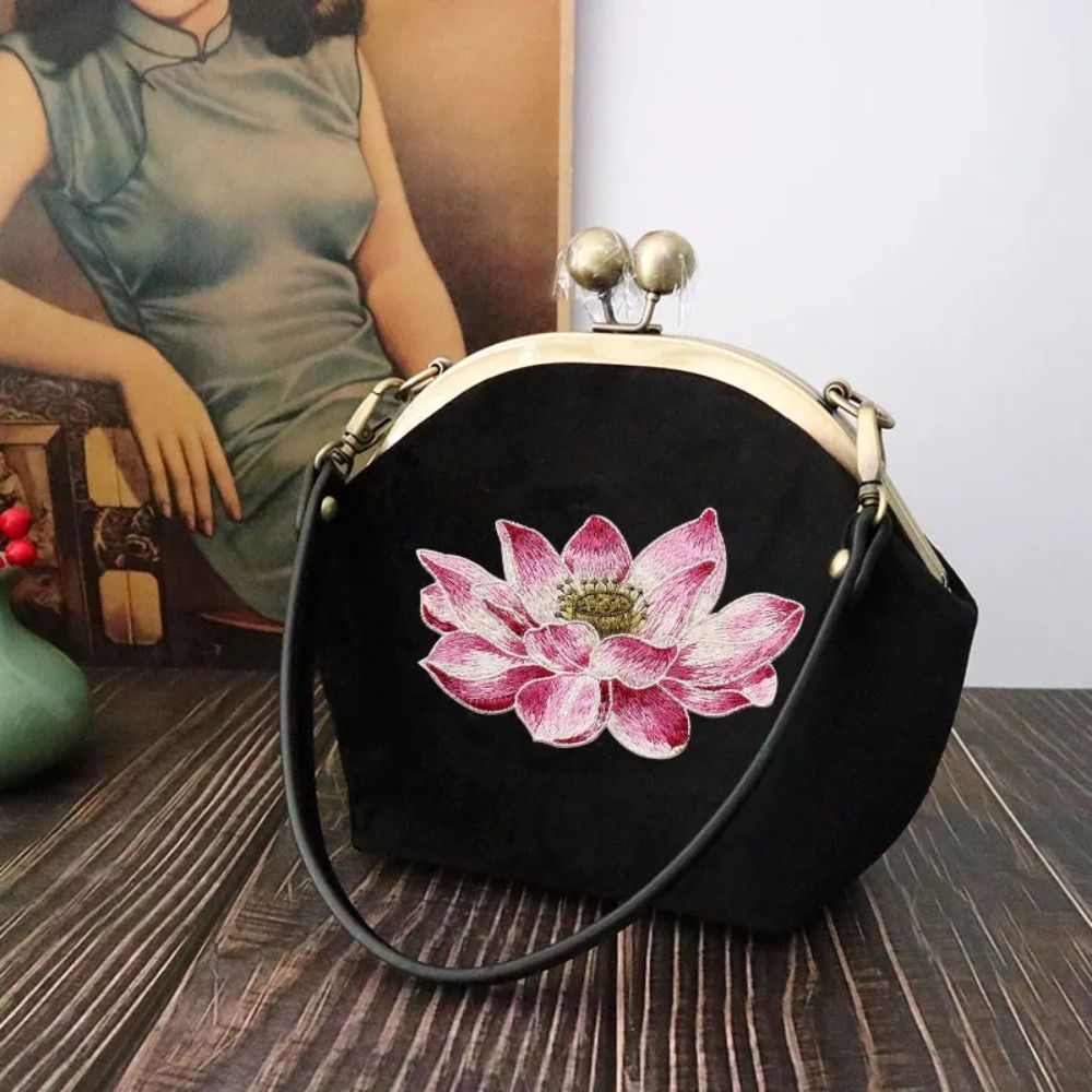 부드러운 연꽃 패치 자수 DIY 가방 아플리케, 의류  - Applique Patch Flower 리뷰 및 가격