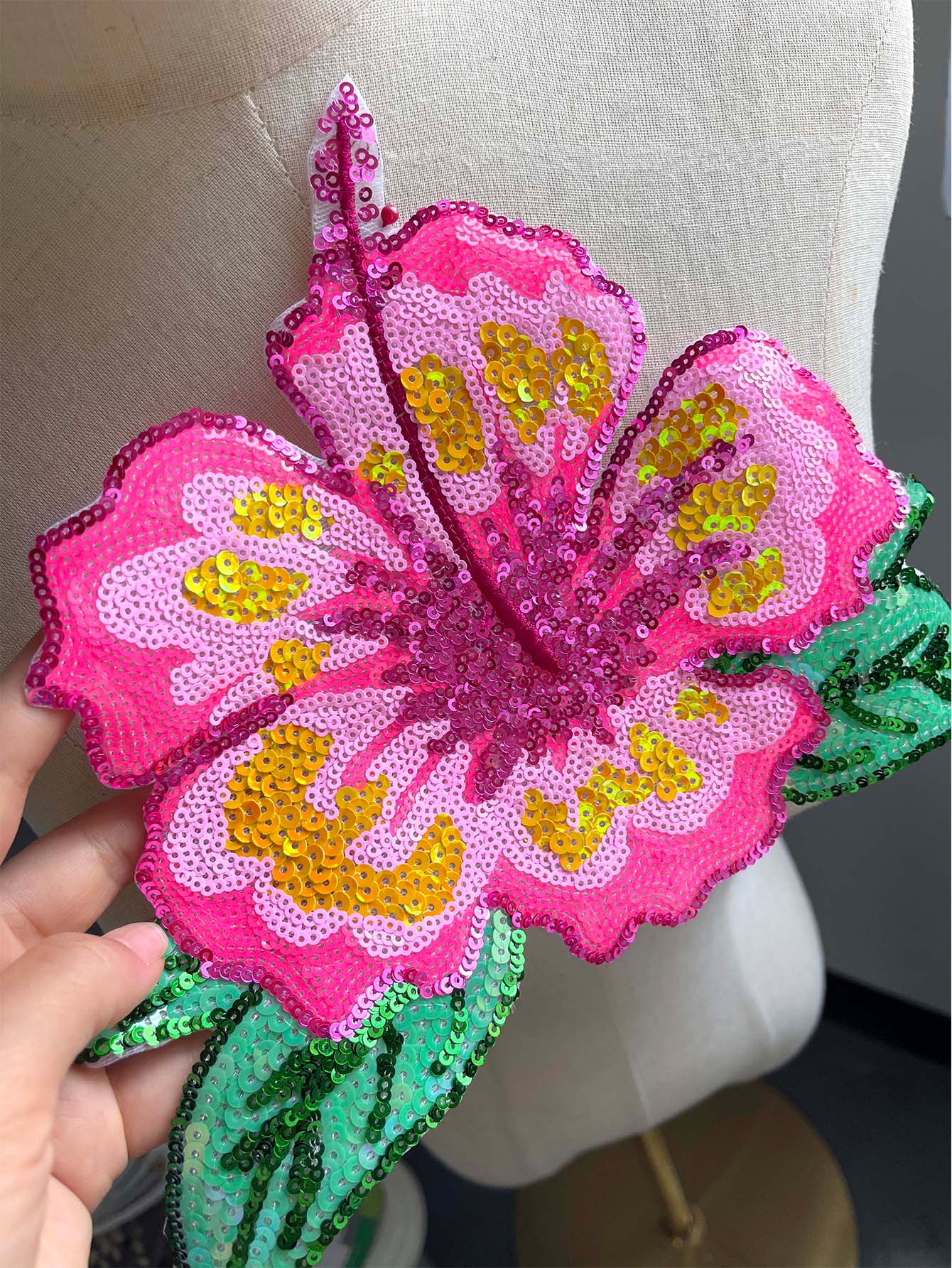 1 조각 26CM 빛나는 핑크 장식 조각 이브닝 드레스 - Applique Patch Flower 리뷰 및 가격